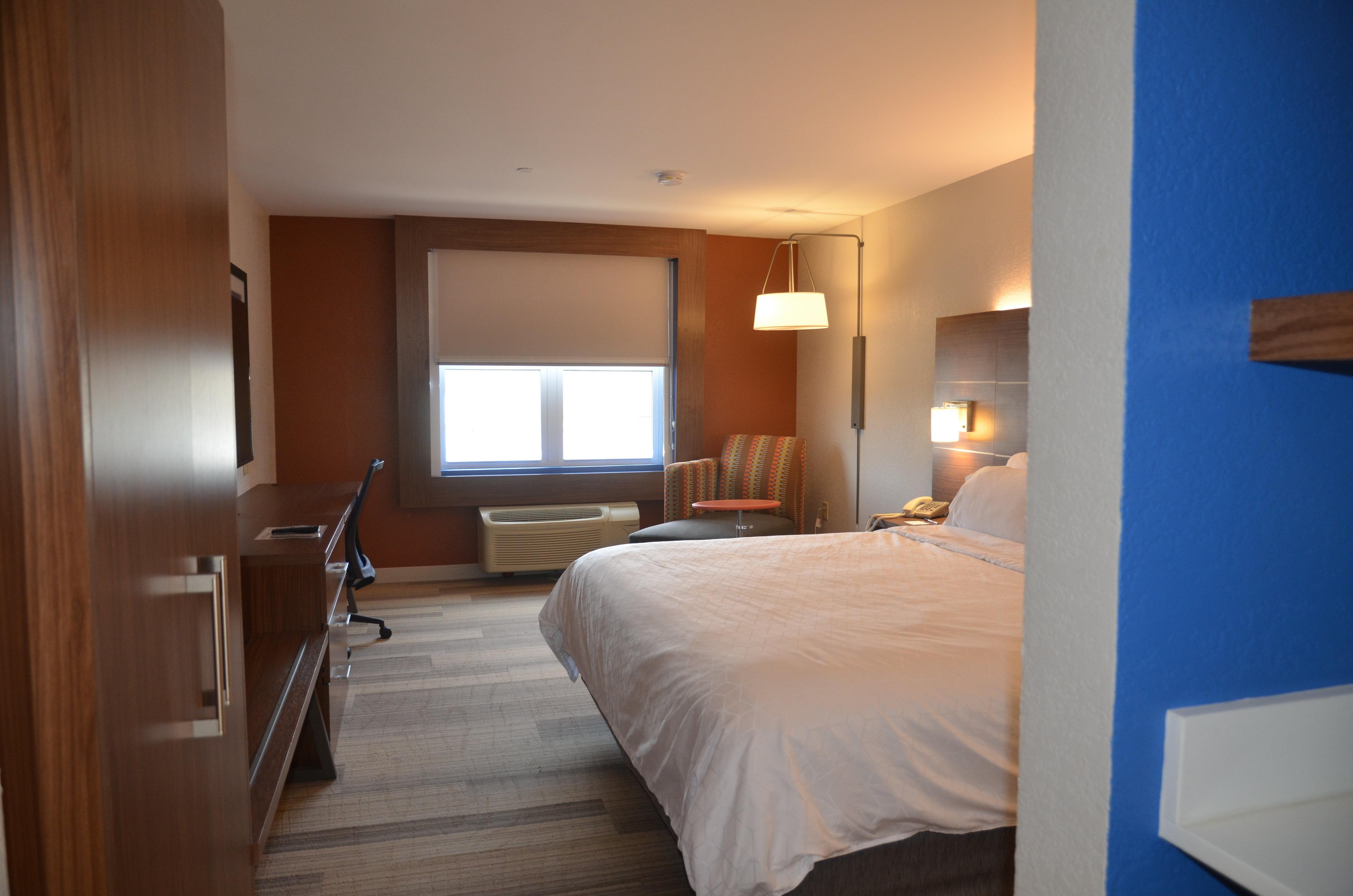 Holiday Inn Express Hotel & Suites Rochester By Ihg Экстерьер фото